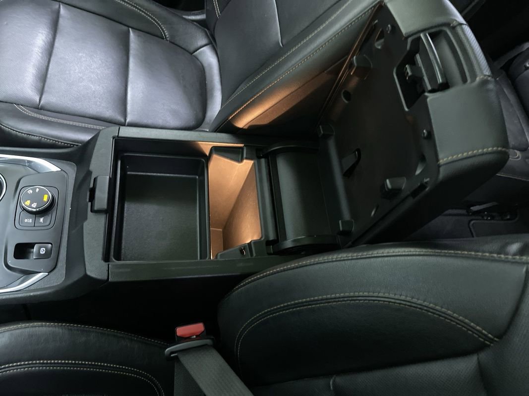 Used 2020 Chevrolet Traverse Premier w/ Redline Edition image 26