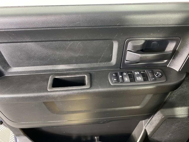 Used 2018 RAM 1500 Express RWD image 19