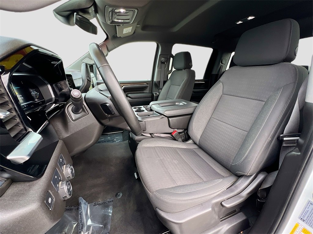 Used 2024 Chevrolet Silverado 2500 LT image 19