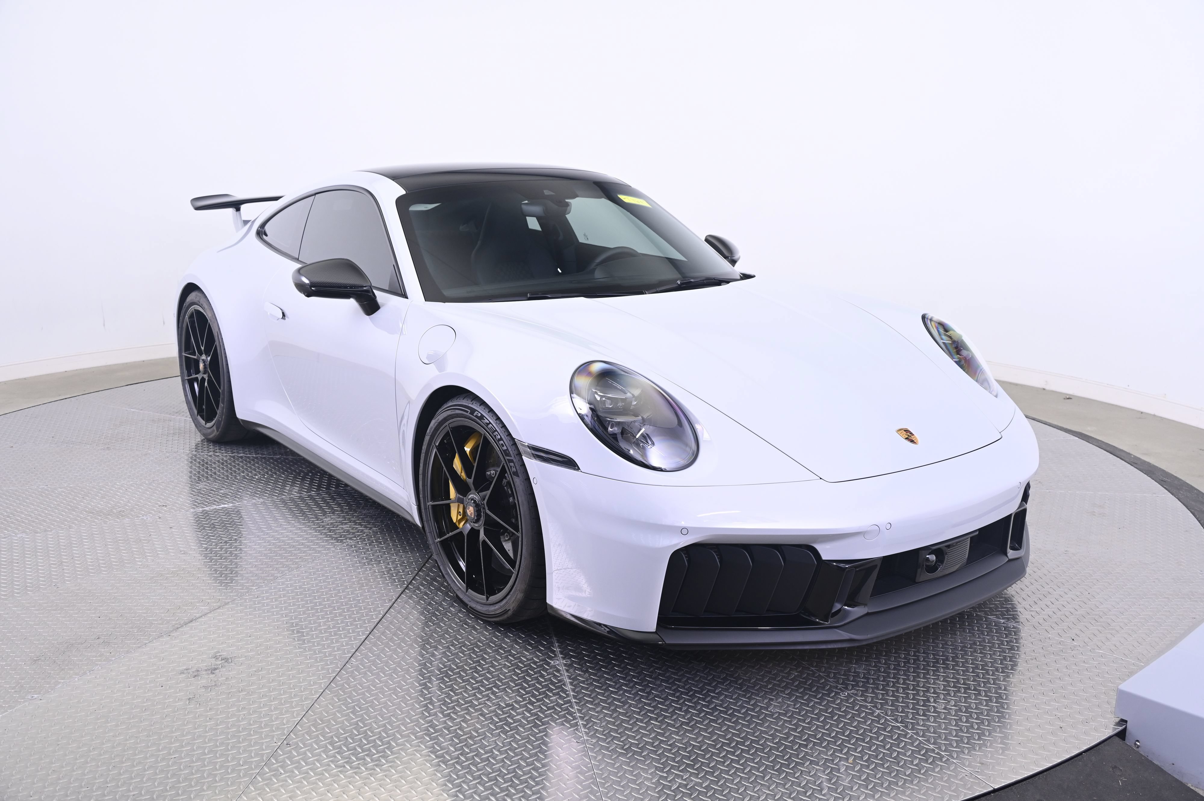 Certified 2026 Porsche 911 Carrera 4 GTS AWD/4WD image 9