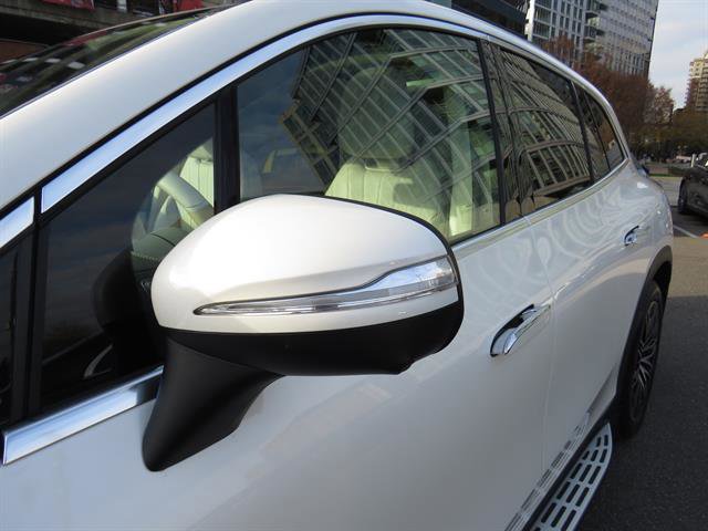 Certified 2023 Mercedes-Benz EQS 450+ SUV image 26