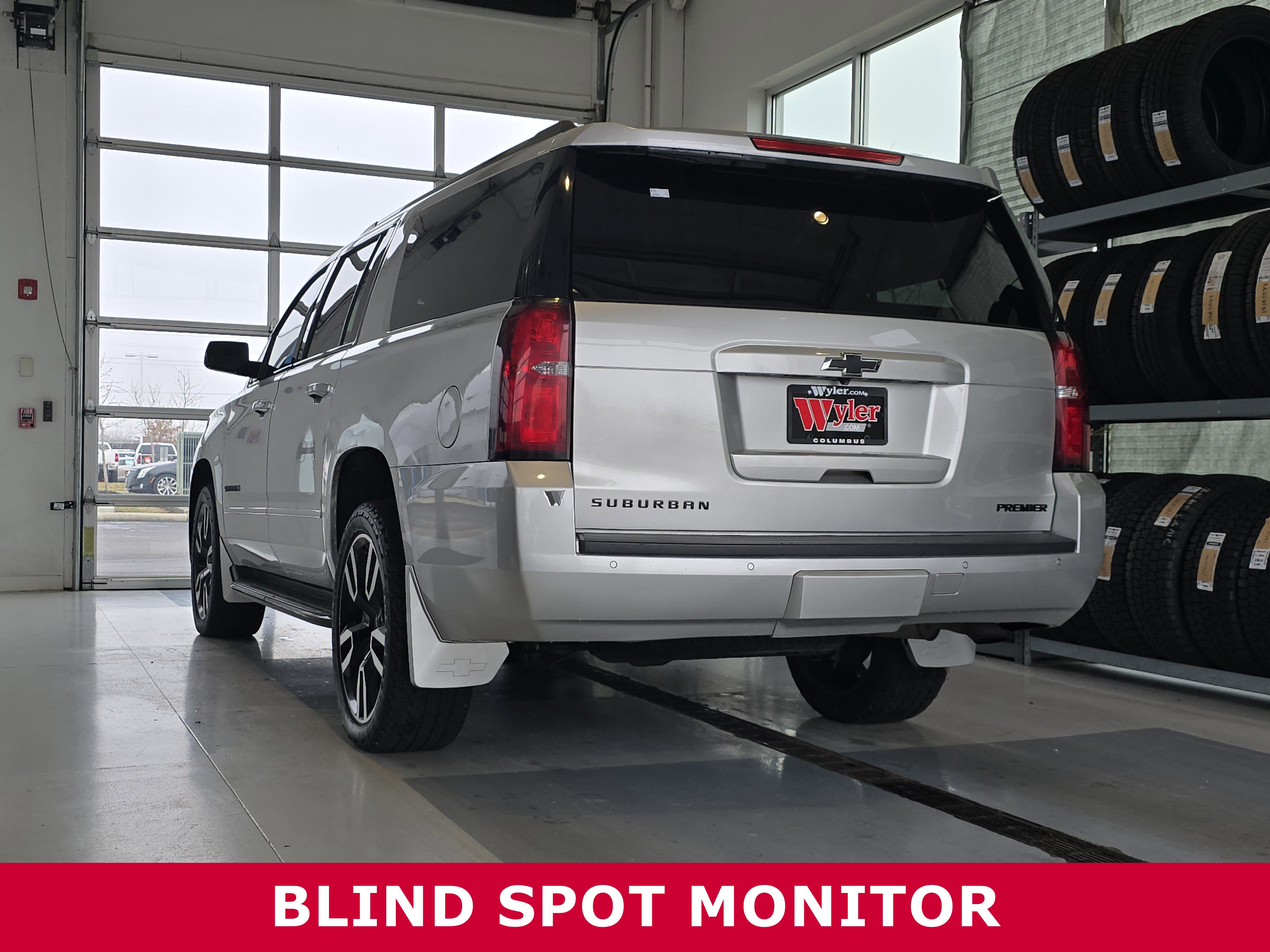 Used 2019 Chevrolet Suburban Premier image 7