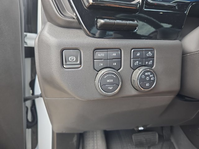 Used 2024 Chevrolet Silverado 1500 ZR2 w/ Technology Package AWD/4WD image 17