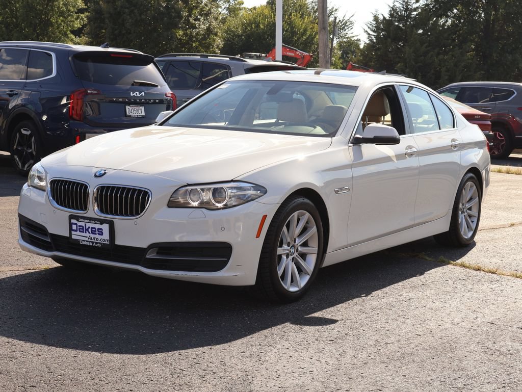 Used 2014 BMW 535i xDrive Sedan AWD/4WD image 3
