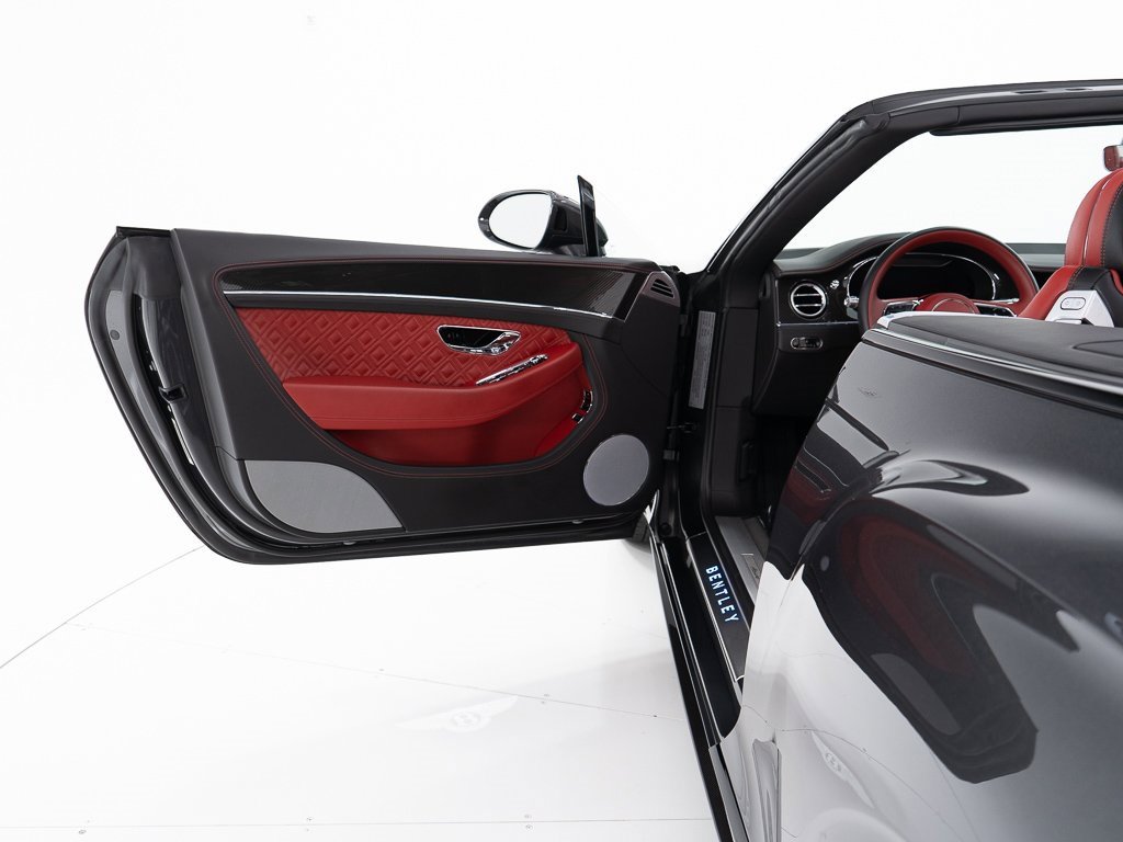 Certified 2023 Bentley Continental GT Azure image 18