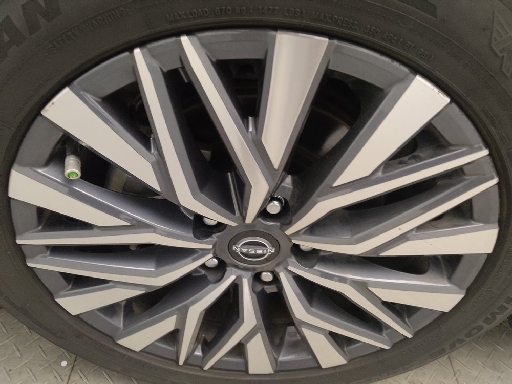 Used 2023 Nissan Altima 2.5 SV FWD image 31