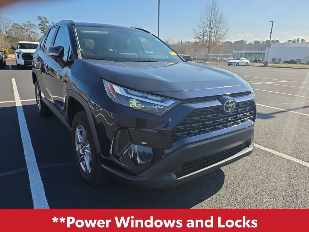 Used 2022 Toyota RAV4 XLE image 15