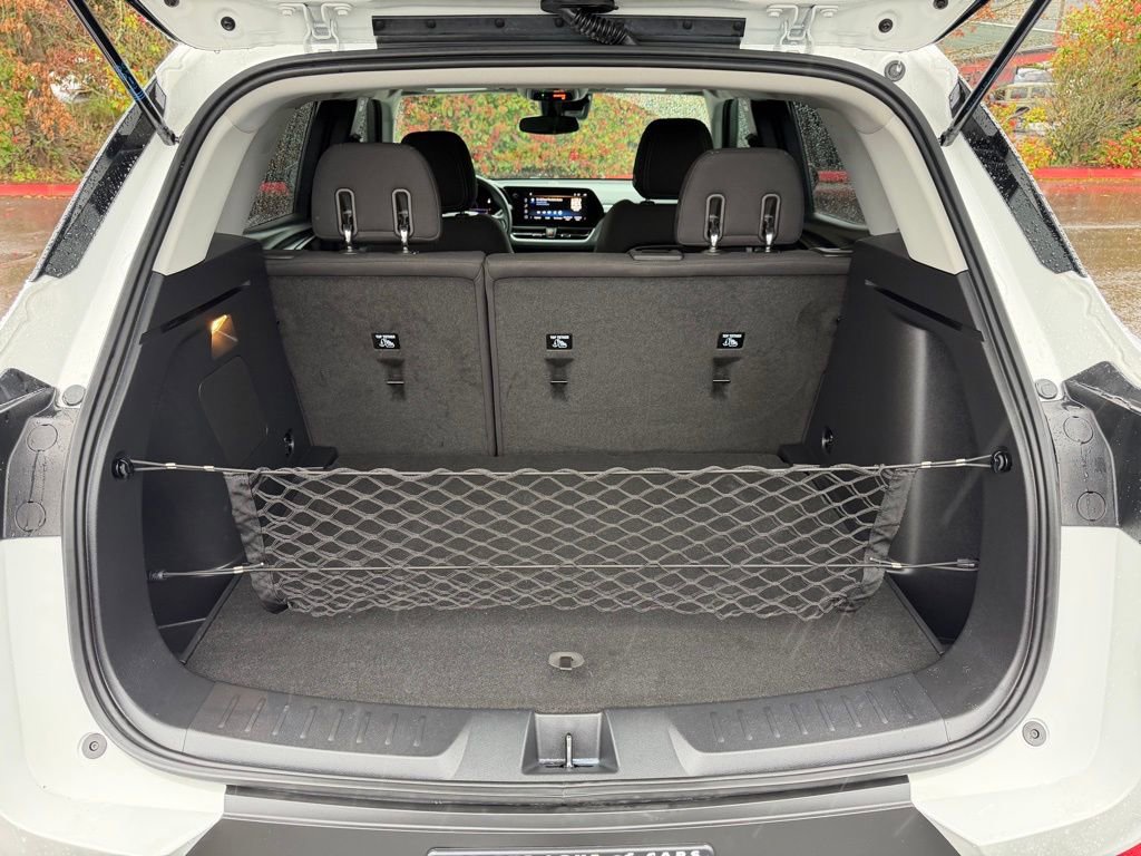 Used 2025 Chevrolet TrailBlazer LS w/ LS Convenience Package image 10
