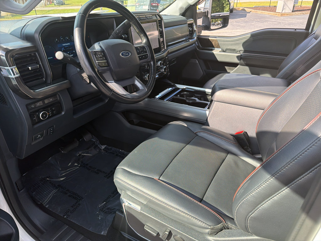 Used 2024 Ford F250 Lariat w/ Lariat Ultimate Package AWD/4WD image 14