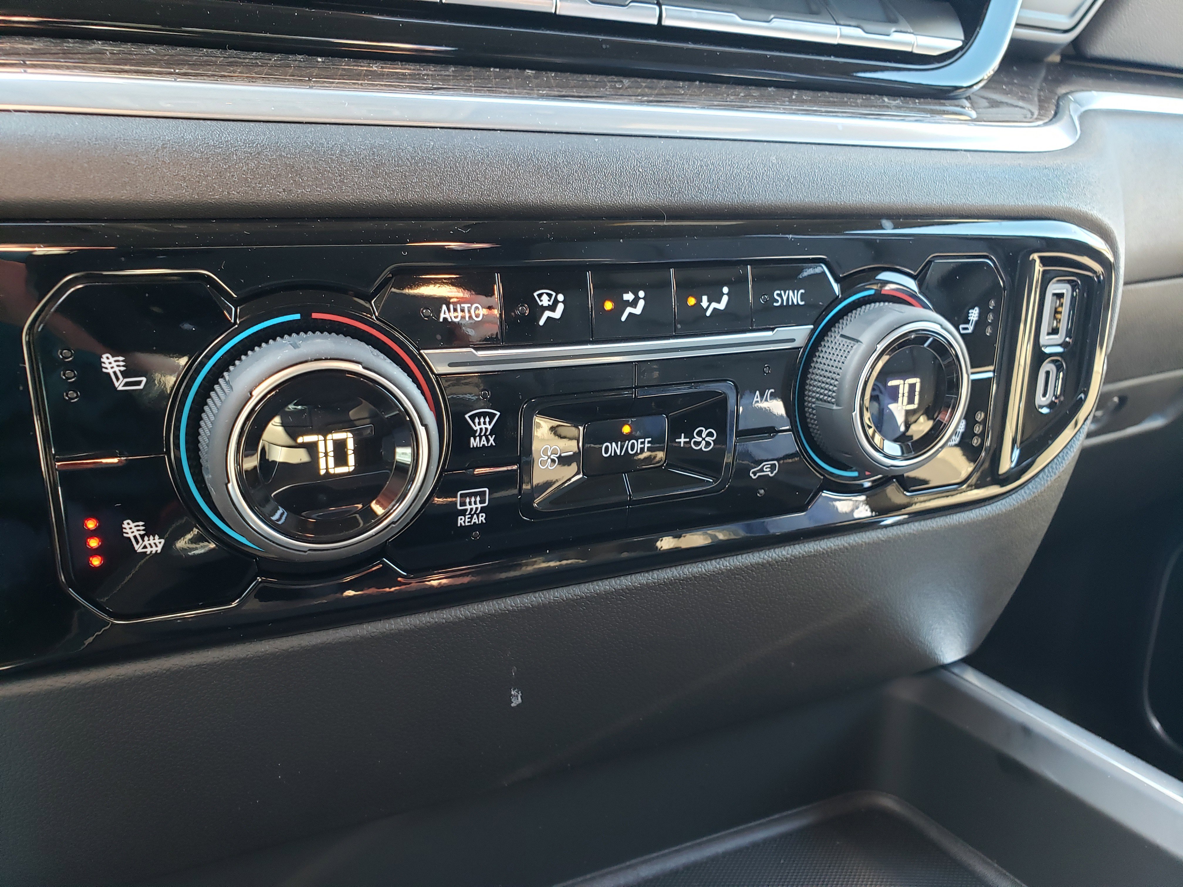 New 2026 Chevrolet Silverado 2500 LT w/ Trail Boss Package image 17