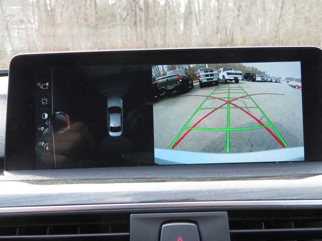 Used 2017 BMW 330i xDrive Sedan image 24