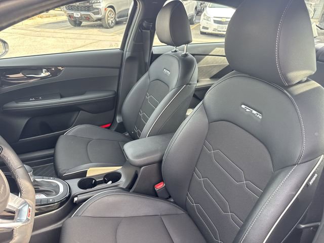Used 2023 Kia Forte GT-Line image 19