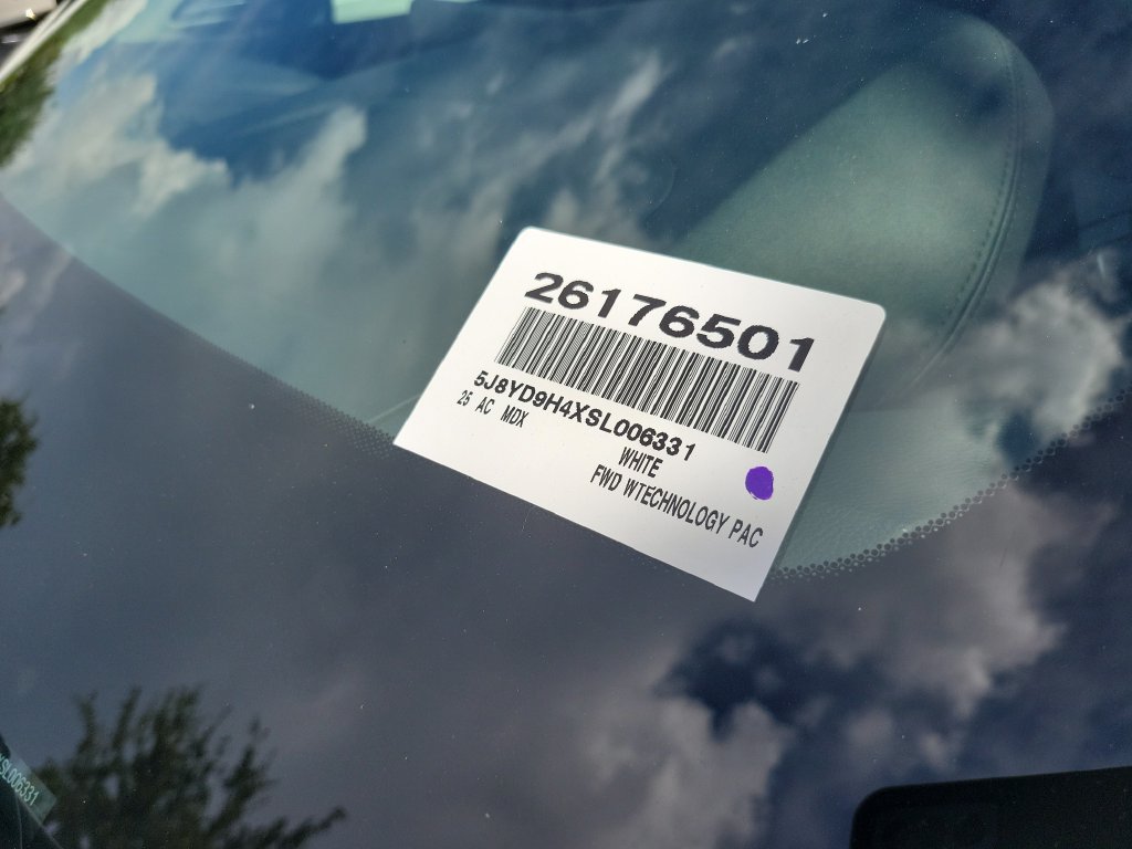 Certified 2025 Acura MDX w/ Technology Package FWD image 5