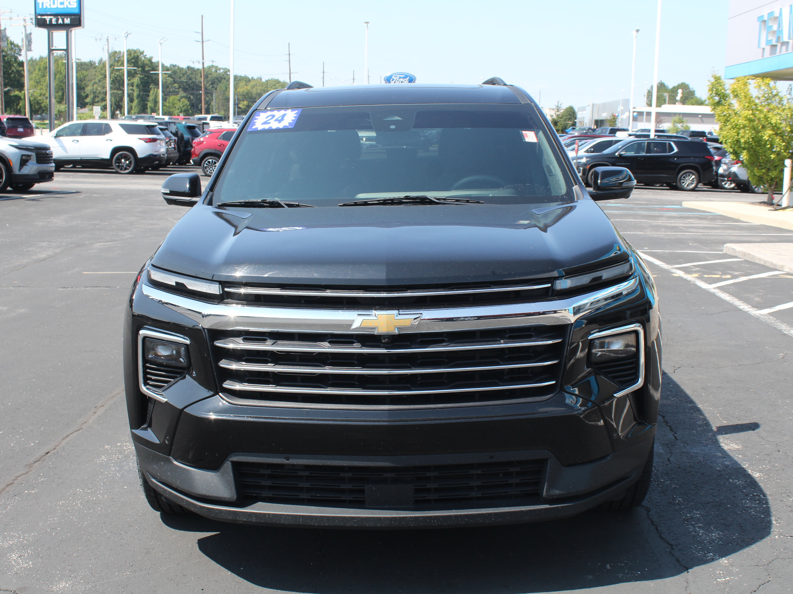 Certified 2024 Chevrolet Traverse LT w/ Enhanced Driving Package AWD/4WD image 12
