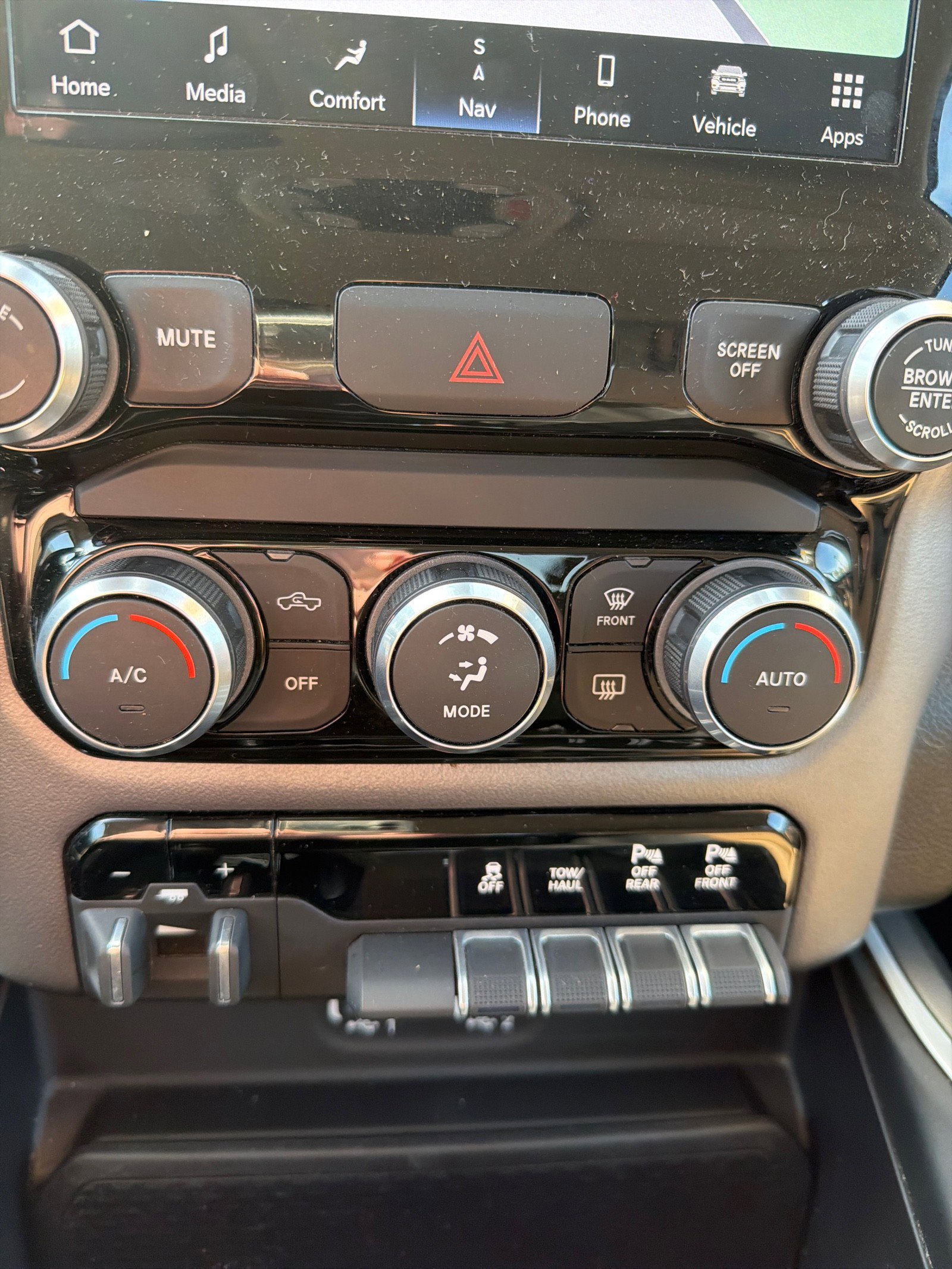 Used 2022 RAM 1500 Big Horn image 23