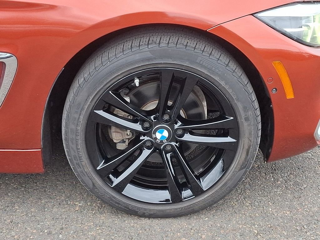 Used 2018 BMW 430i xDrive Convertible image 8