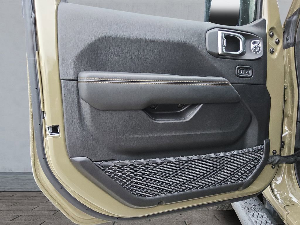 New 2026 Jeep Gladiator Sport S image 17