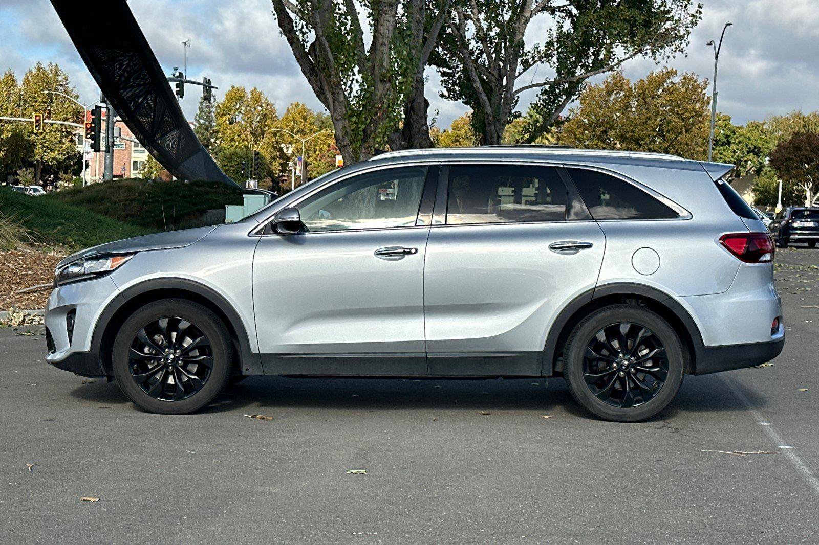Used 2020 Kia Sorento EX image 7