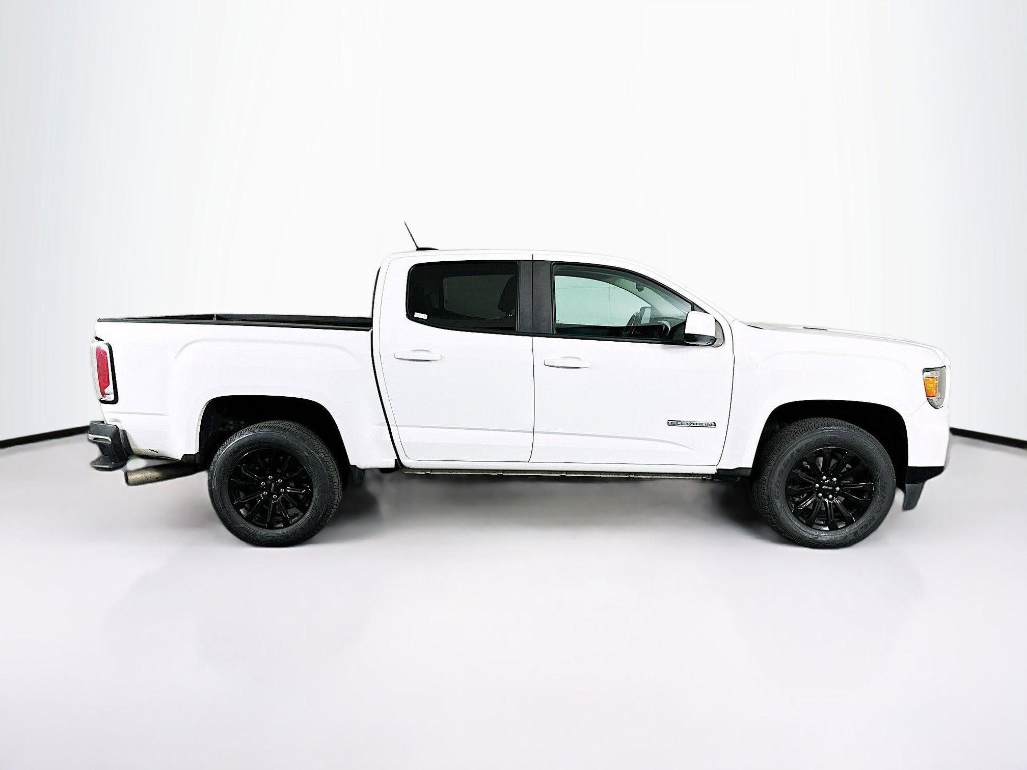 Used 2022 GMC Canyon Elevation w/ Trailering Package RWD image 10