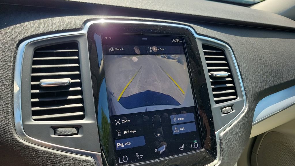 Used 2018 Volvo XC90 T6 Momentum w/ Convenience Package image 19