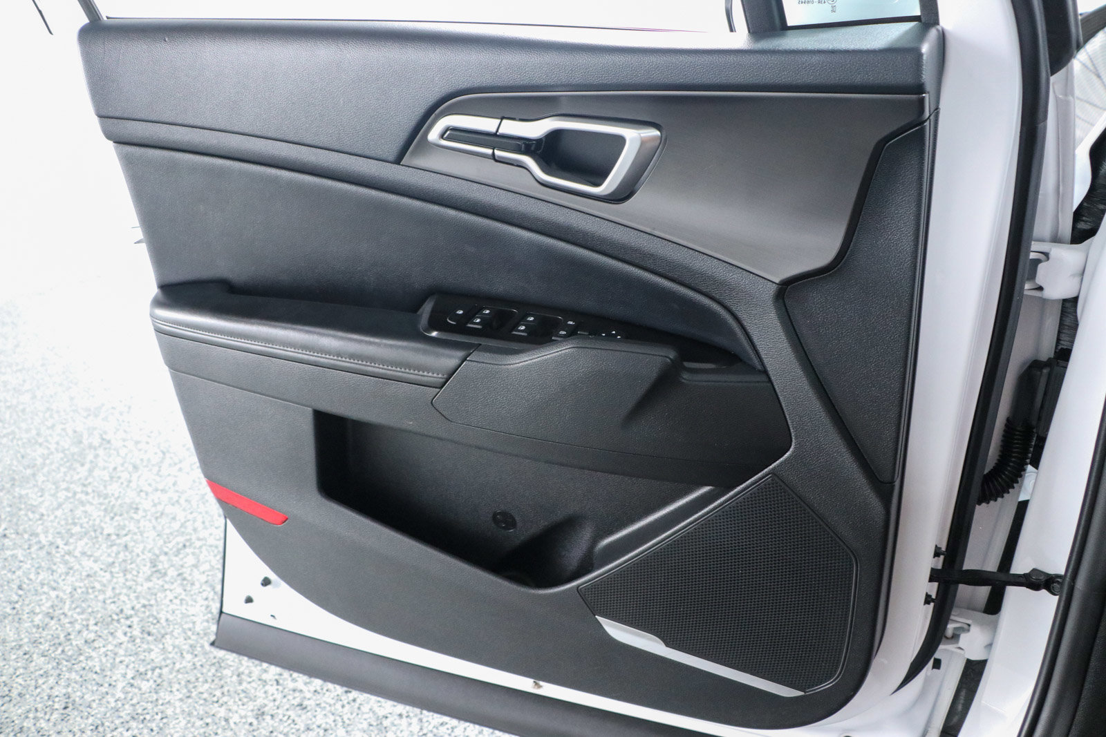 Used 2023 Kia Sportage EX image 21