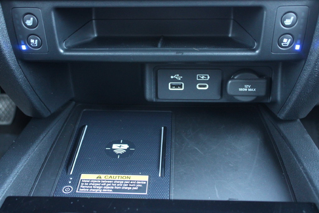 Used 2024 Honda Passport Black Edition image 28