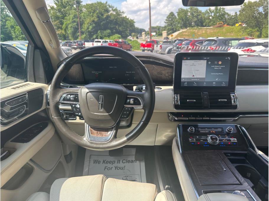 Used 2018 Lincoln Navigator Reserve w/ Technology Package image 14