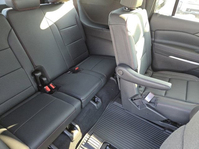 New 2026 Chevrolet Traverse Z71 w/ Driver Confidence Package image 27