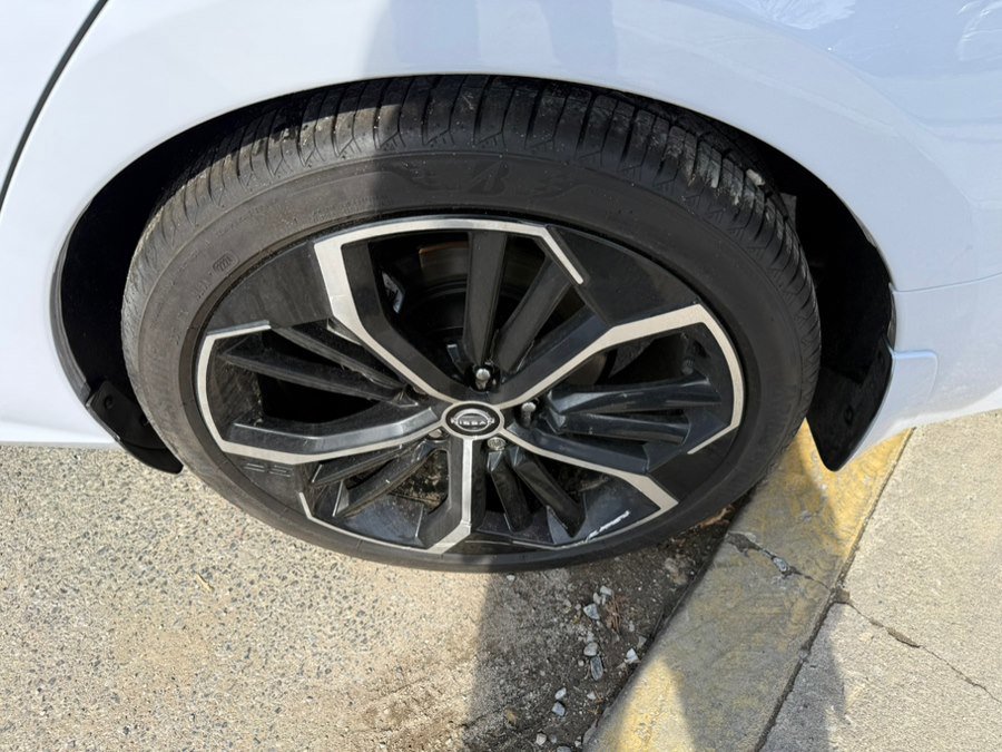 Used 2025 Nissan Altima 2.5 SR image 18