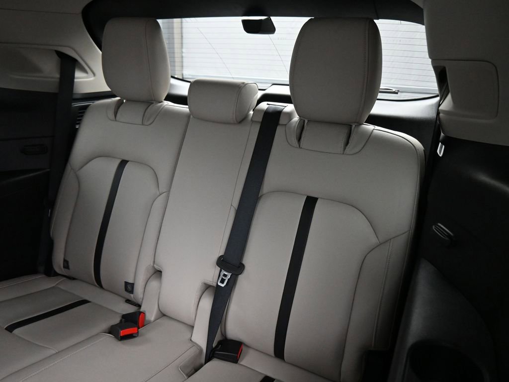 Used 2024 MAZDA CX-90 3.3 Turbo w/ Premium Package image 22