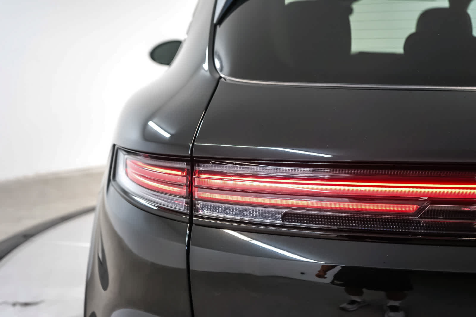 New 2026 Porsche Cayenne GTS AWD/4WD image 11