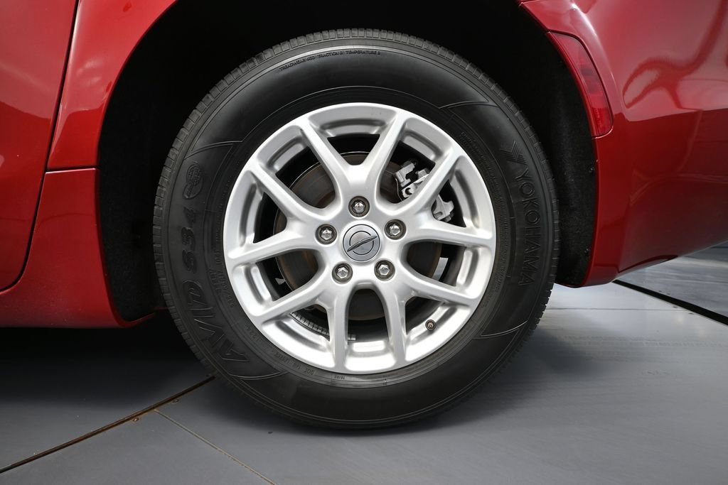 Used 2024 Chrysler Pacifica Touring-L FWD image 13