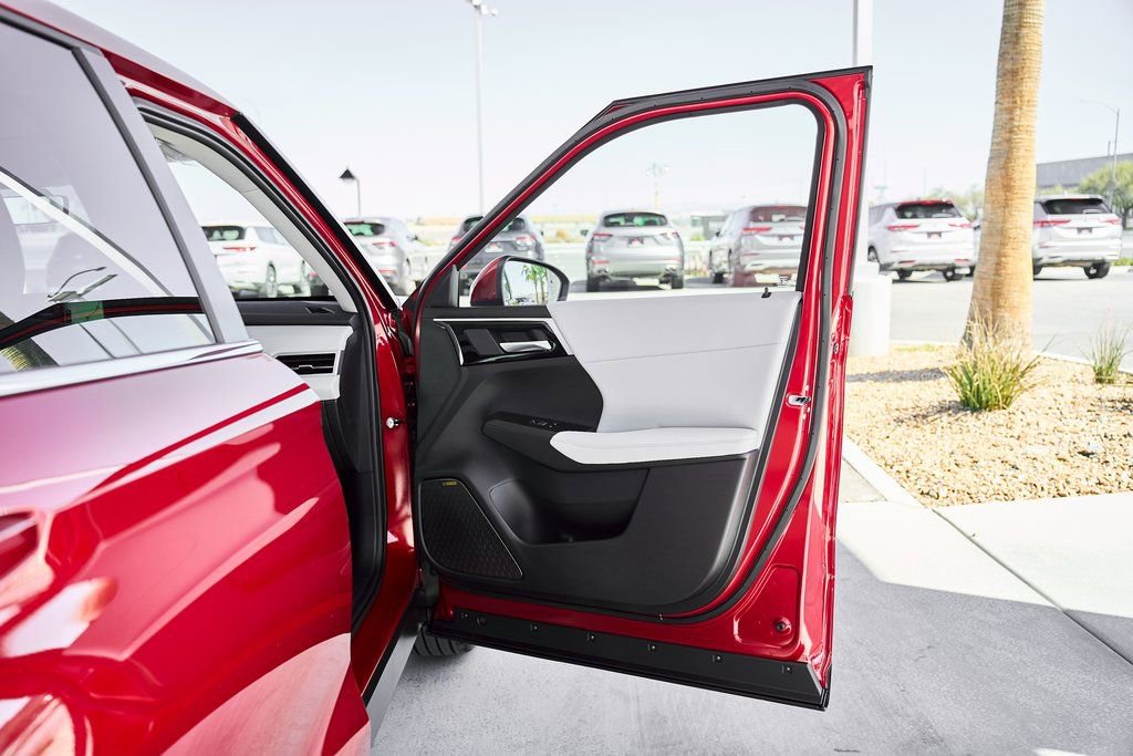 New 2026 Mitsubishi Outlander SE FWD image 12