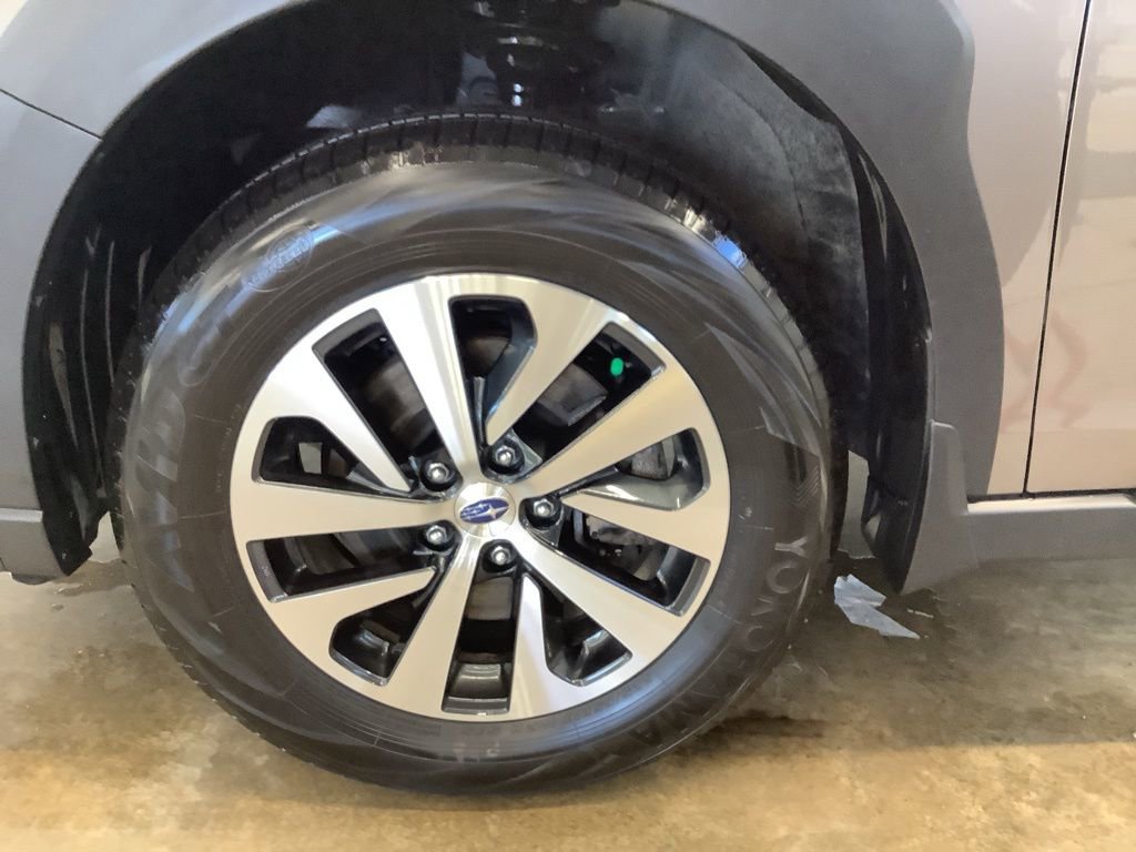 Used 2023 Subaru Outback Premium image 22
