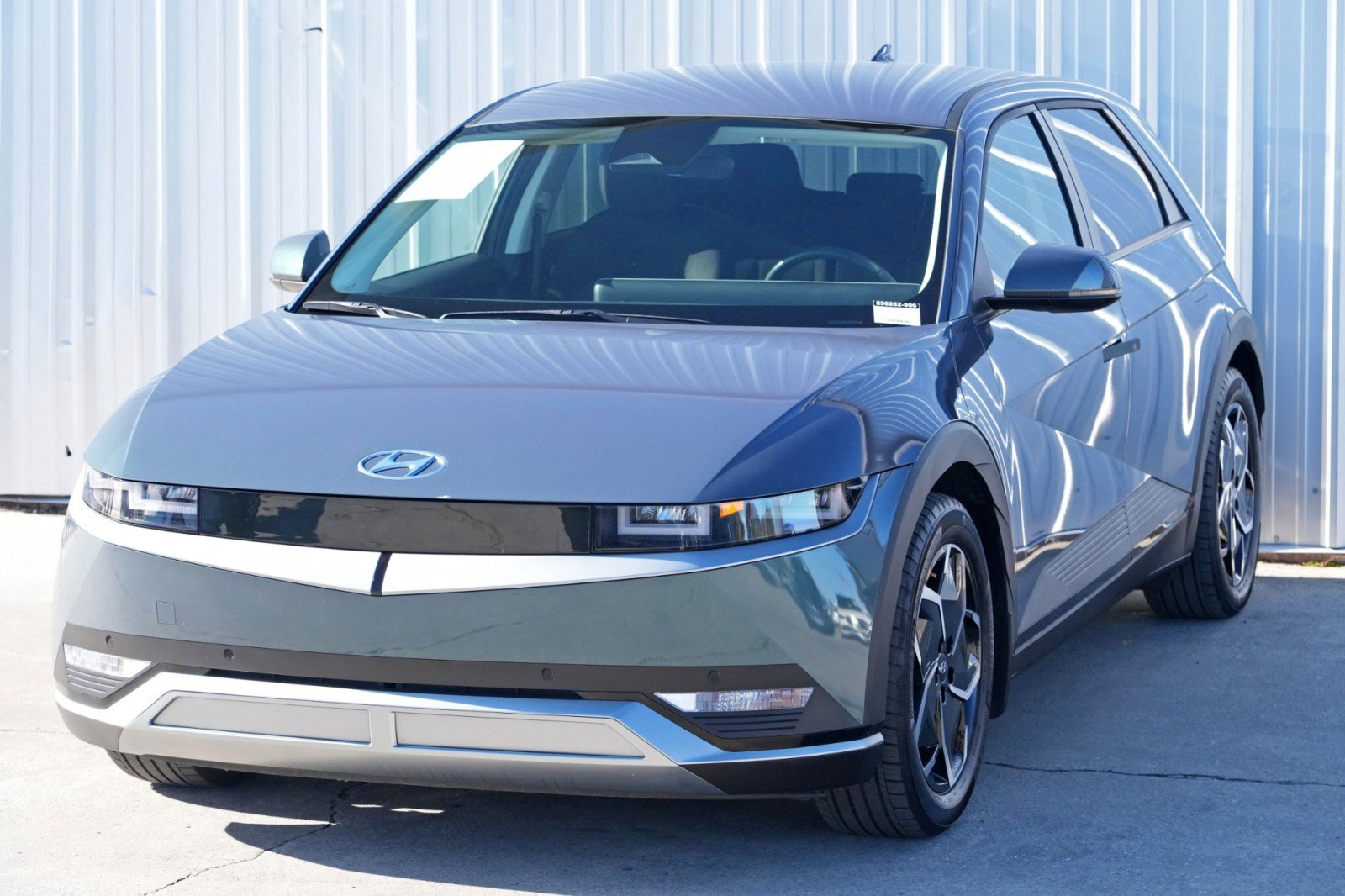 Used 2024 Hyundai Ioniq 5 SEL image 45