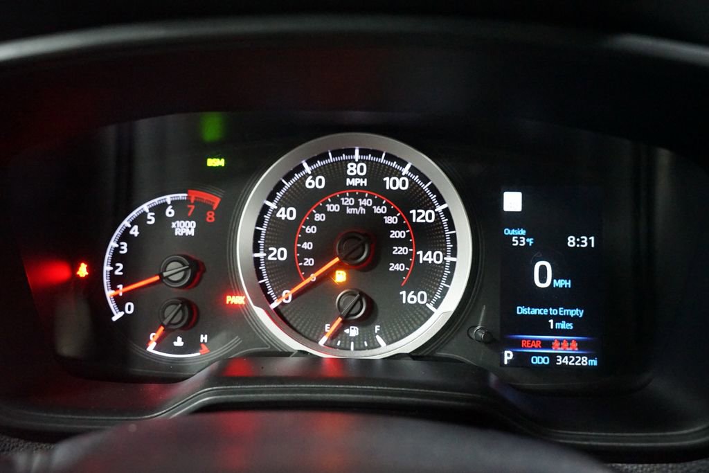 Used 2022 Toyota Corolla SE w/ SE Premium Package image 16