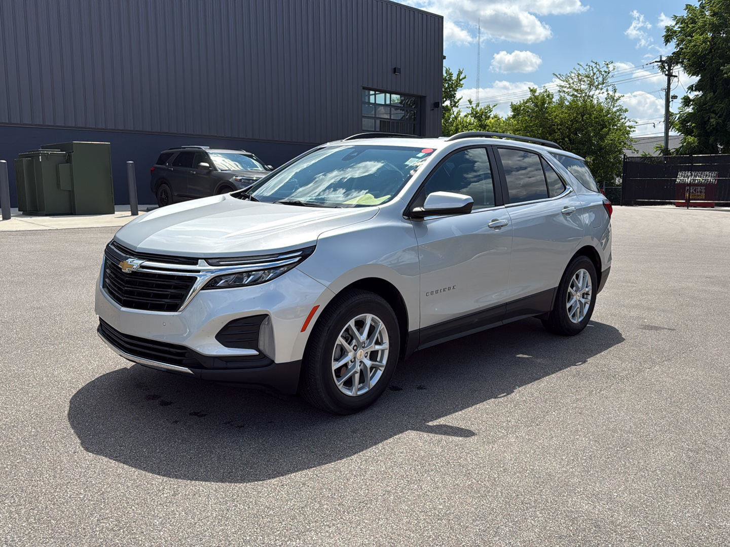 Used 2022 Chevrolet Equinox LT AWD/4WD image 7