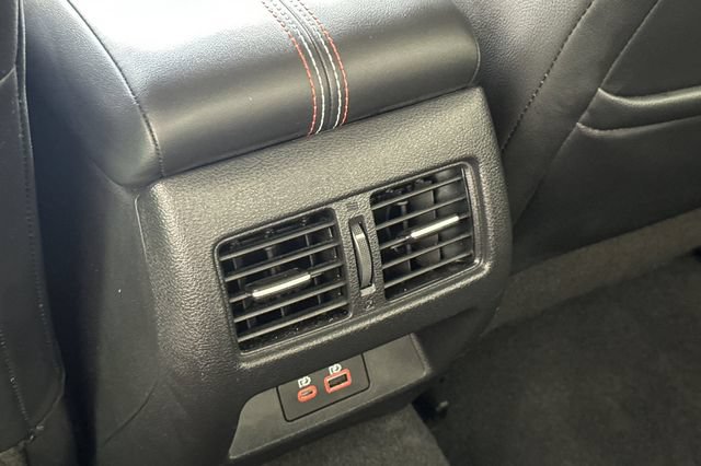Used 2023 Nissan Altima 2.0 SR FWD image 14