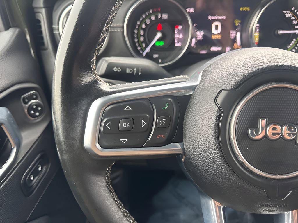 Used 2022 Jeep Wrangler Unlimited Sahara w/ Cold Weather Group image 14