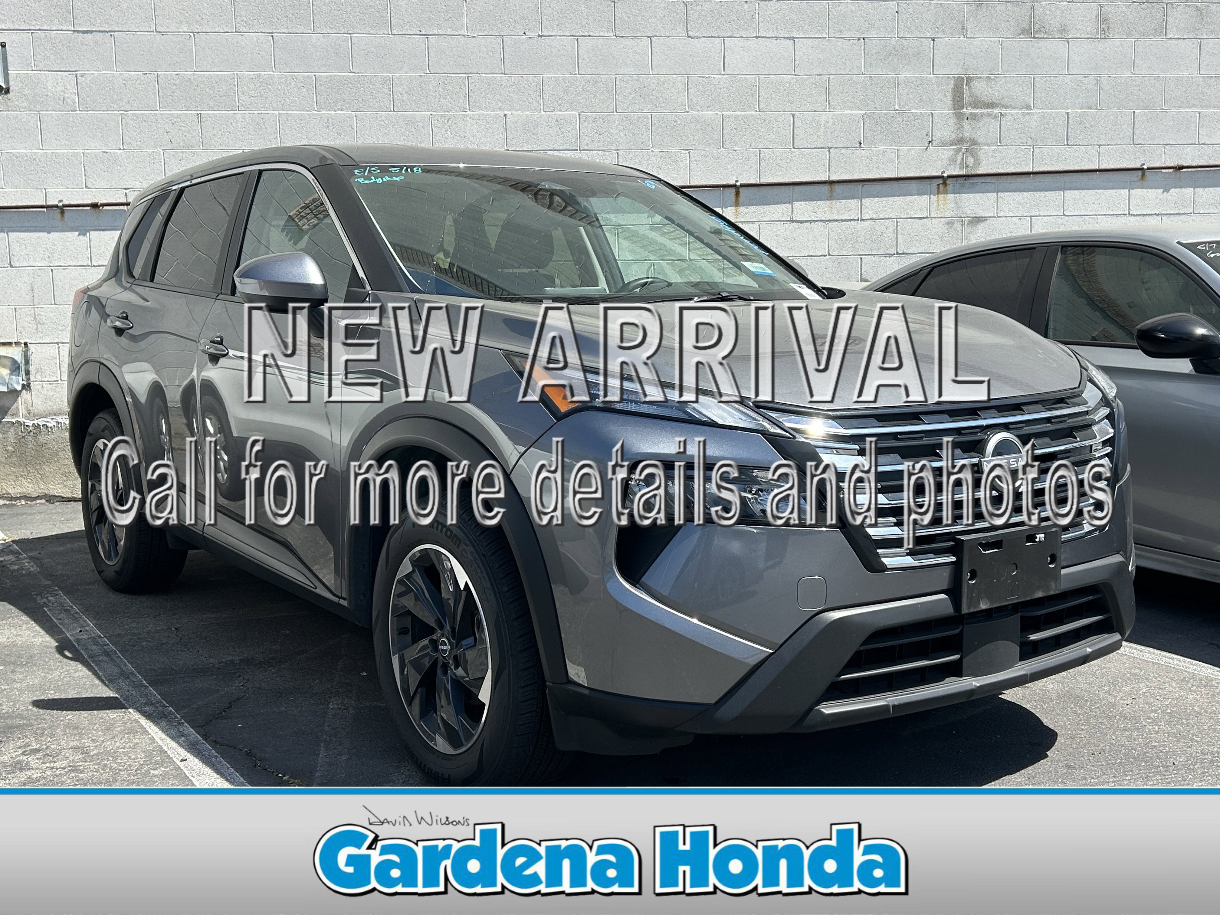 Used 2025 Nissan Rogue SV