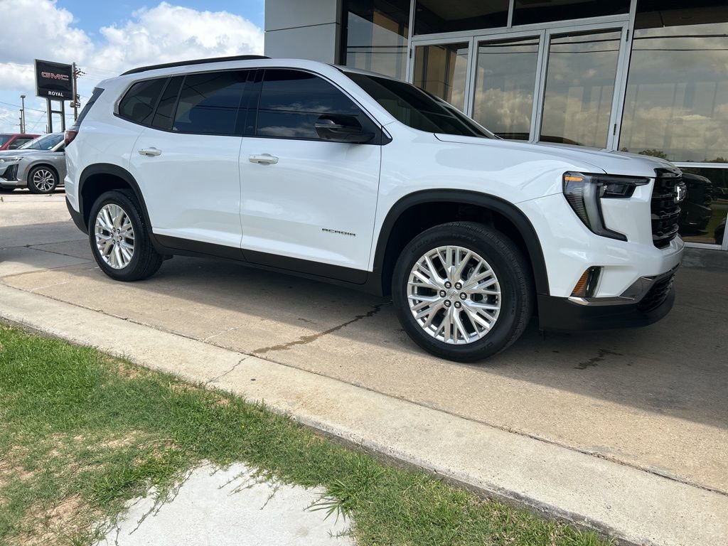 Used 2024 GMC Acadia Elevation w/ Luxury Package image 2