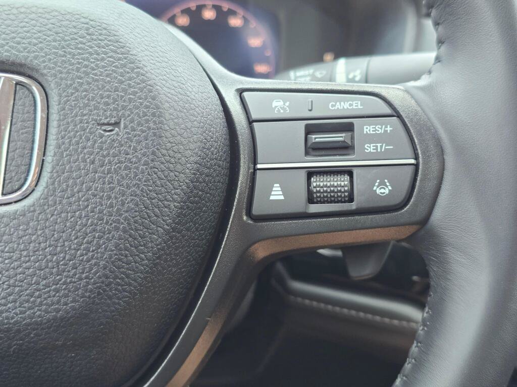 Used 2023 Honda Accord EX-L image 20