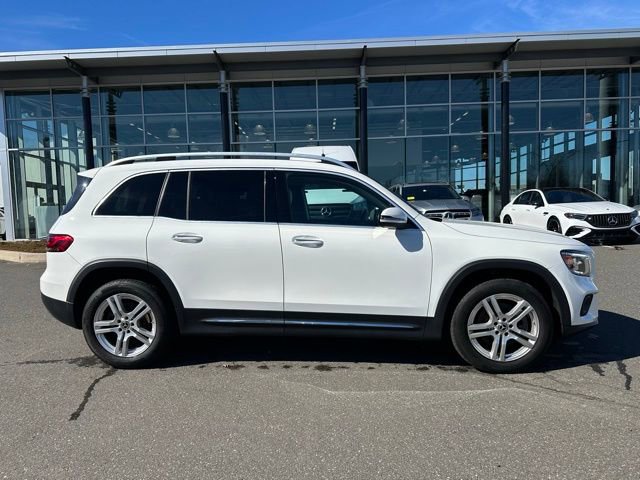 Certified 2022 Mercedes-Benz GLB 250 4MATIC w/ Premium Package Lite image 8