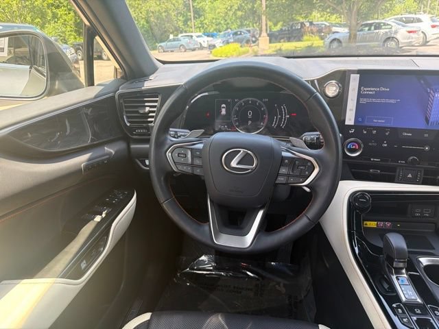 Used 2022 Lexus NX 250 AWD image 15