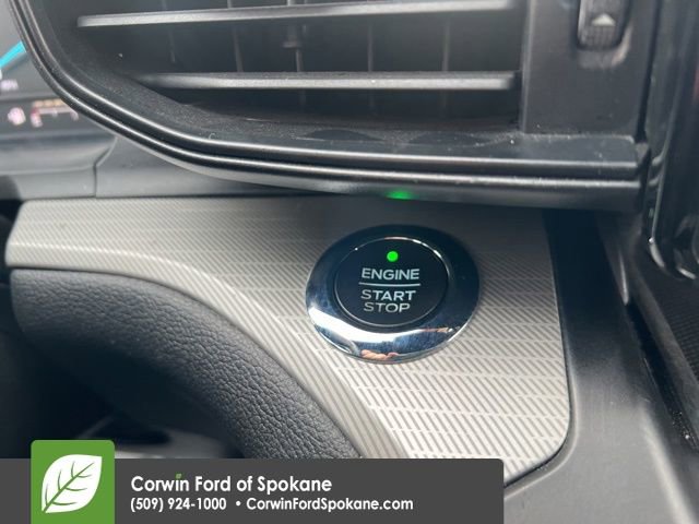 Used 2020 Ford Explorer XLT w/ Comfort Package image 17