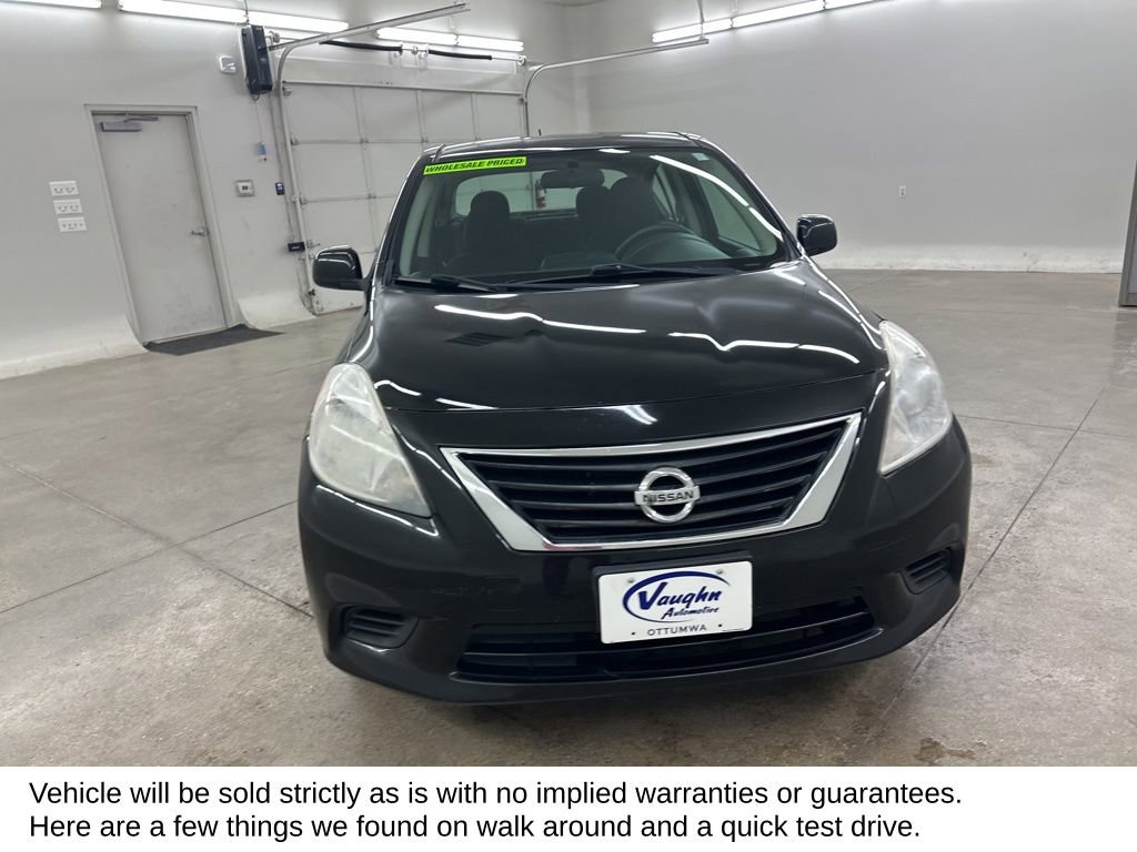 Used 2014 Nissan Versa SV image 4