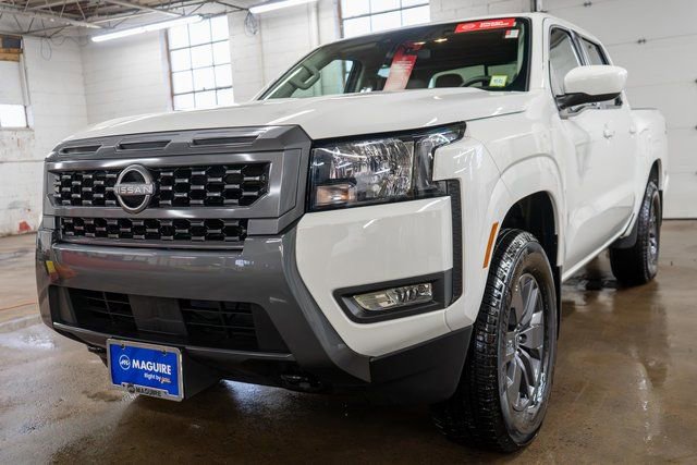 Certified 2025 Nissan Frontier SV w/ SV Convenience Package image 2