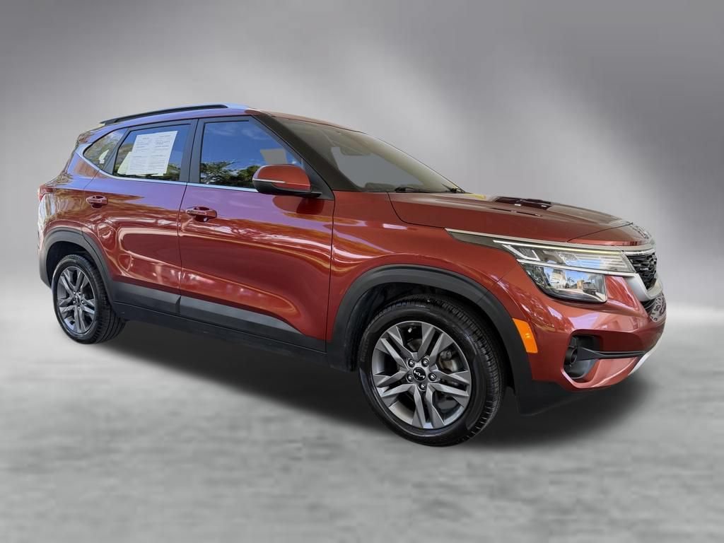 Used 2023 Kia Seltos S FWD image 2