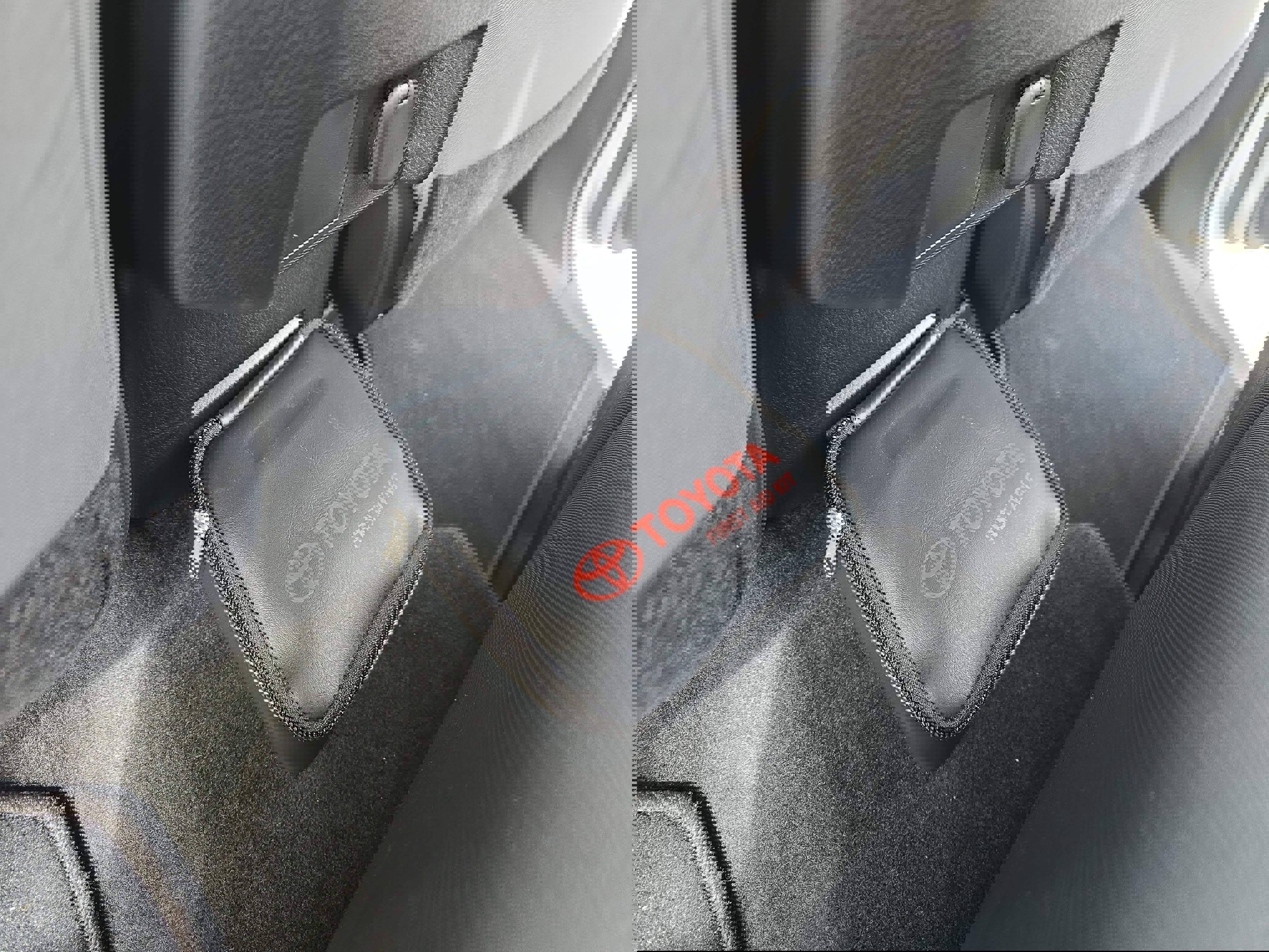 Used 2025 Toyota Tacoma TRD Sport image 14