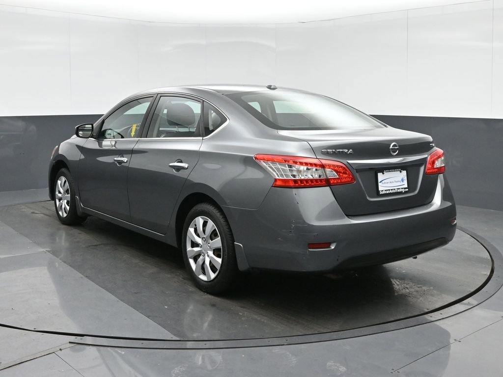 Used 2015 Nissan Sentra SV FWD image 5